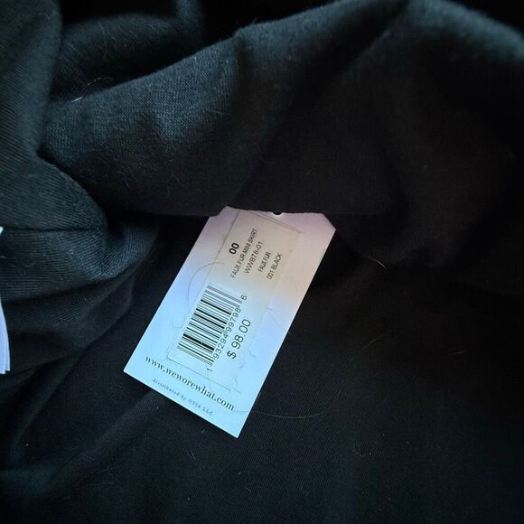 NWT WEWOREWHAT Faux Fur Black Mini Skirt.  Size 00 - Picture 12 of 12